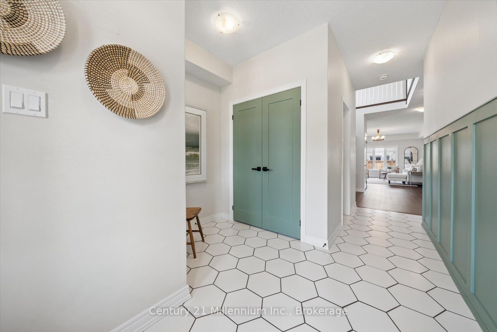1 Spencer Street, Collingwood, ON L9Y 3B7 photo 4