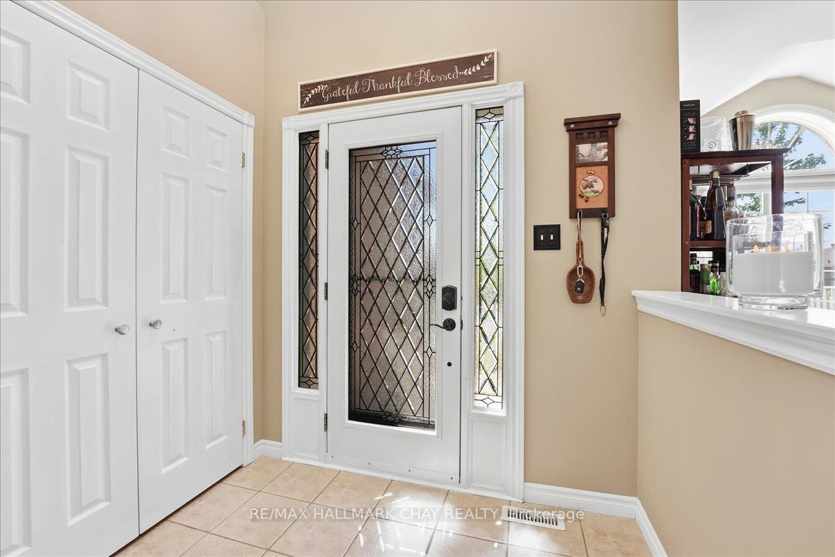 48 Ruffet Drive, Barrie, ON L4N 0N9 photo 3
