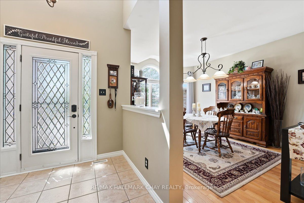 48 Ruffet Drive, Barrie, ON L4N 0N9 photo 4