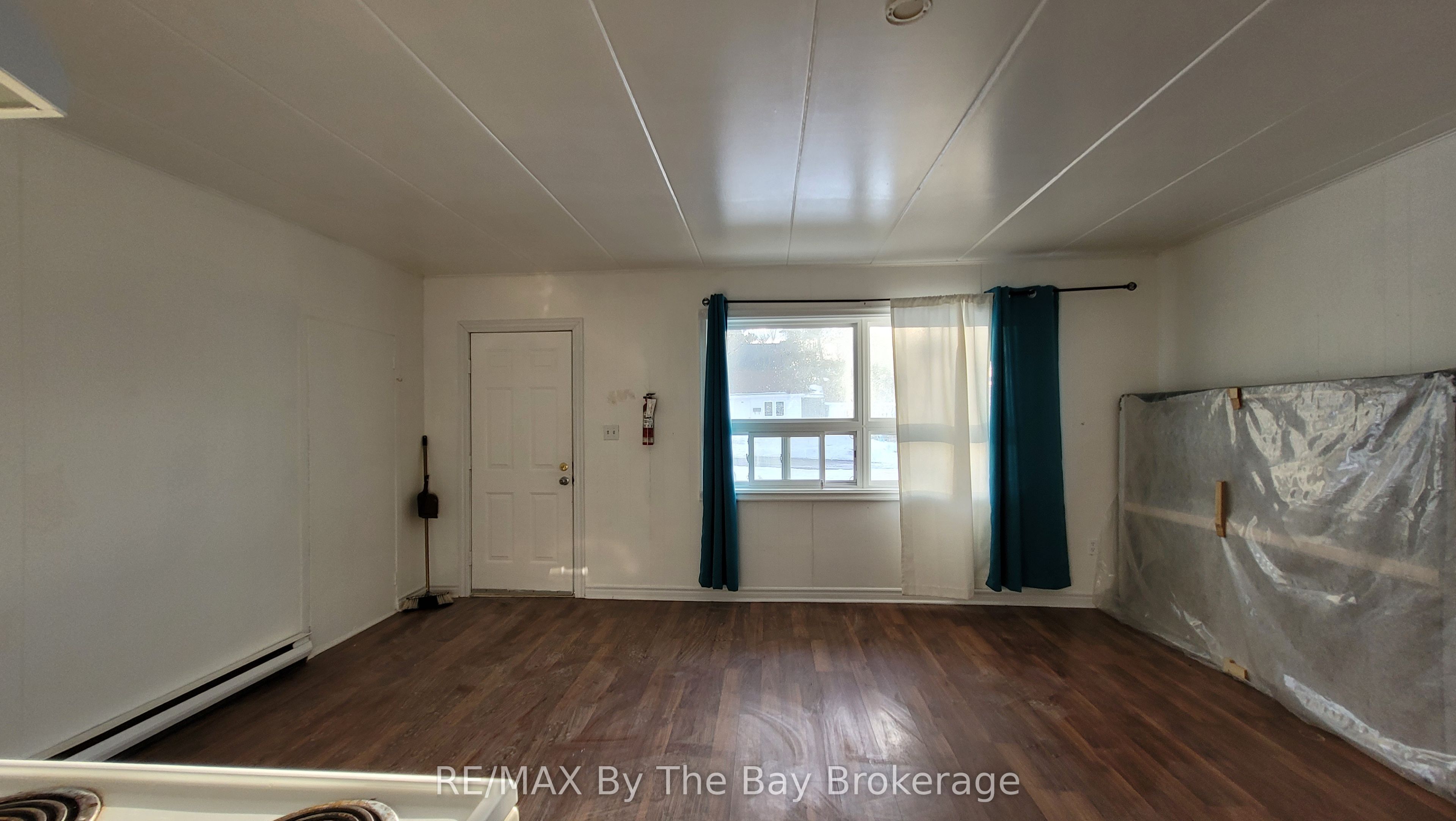 280 RIVER Road E A08, Wasaga Beach, ON L9Z 2L7 photo 3