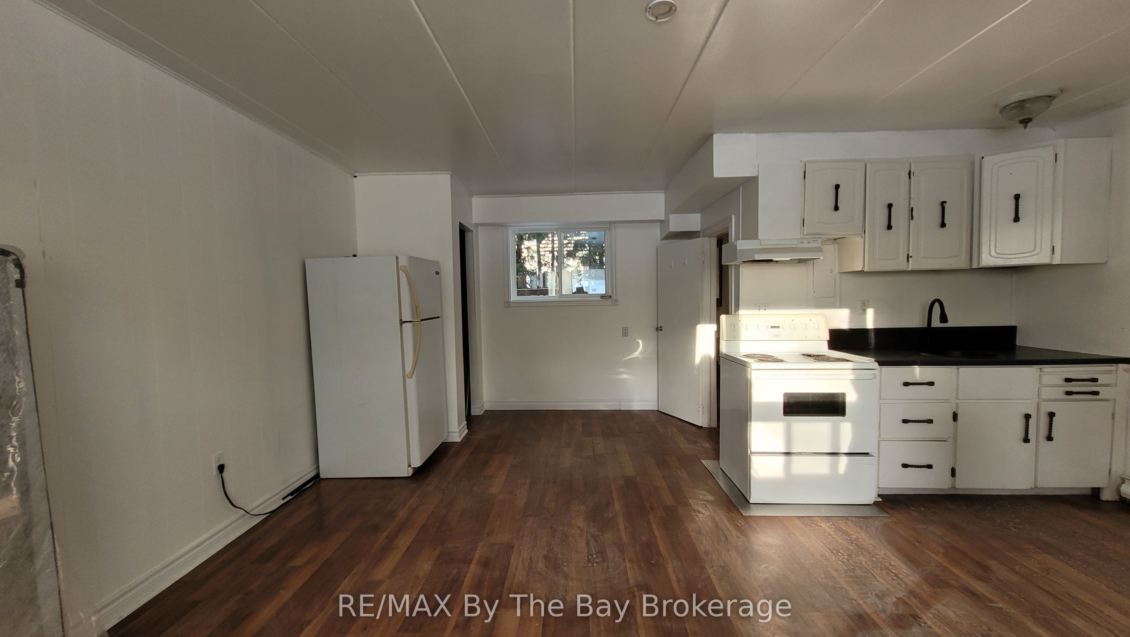 280 RIVER Road E A08, Wasaga Beach, ON L9Z 2L7 photo 4
