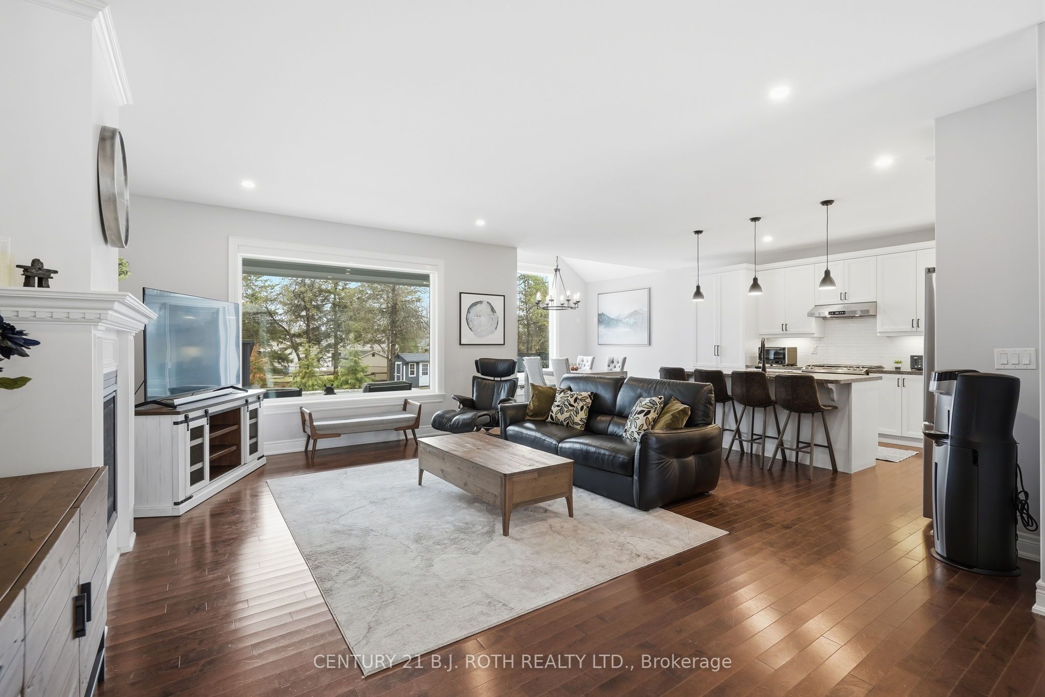 2228 Elana Drive, Severn, ON L3V 0C2 photo 3