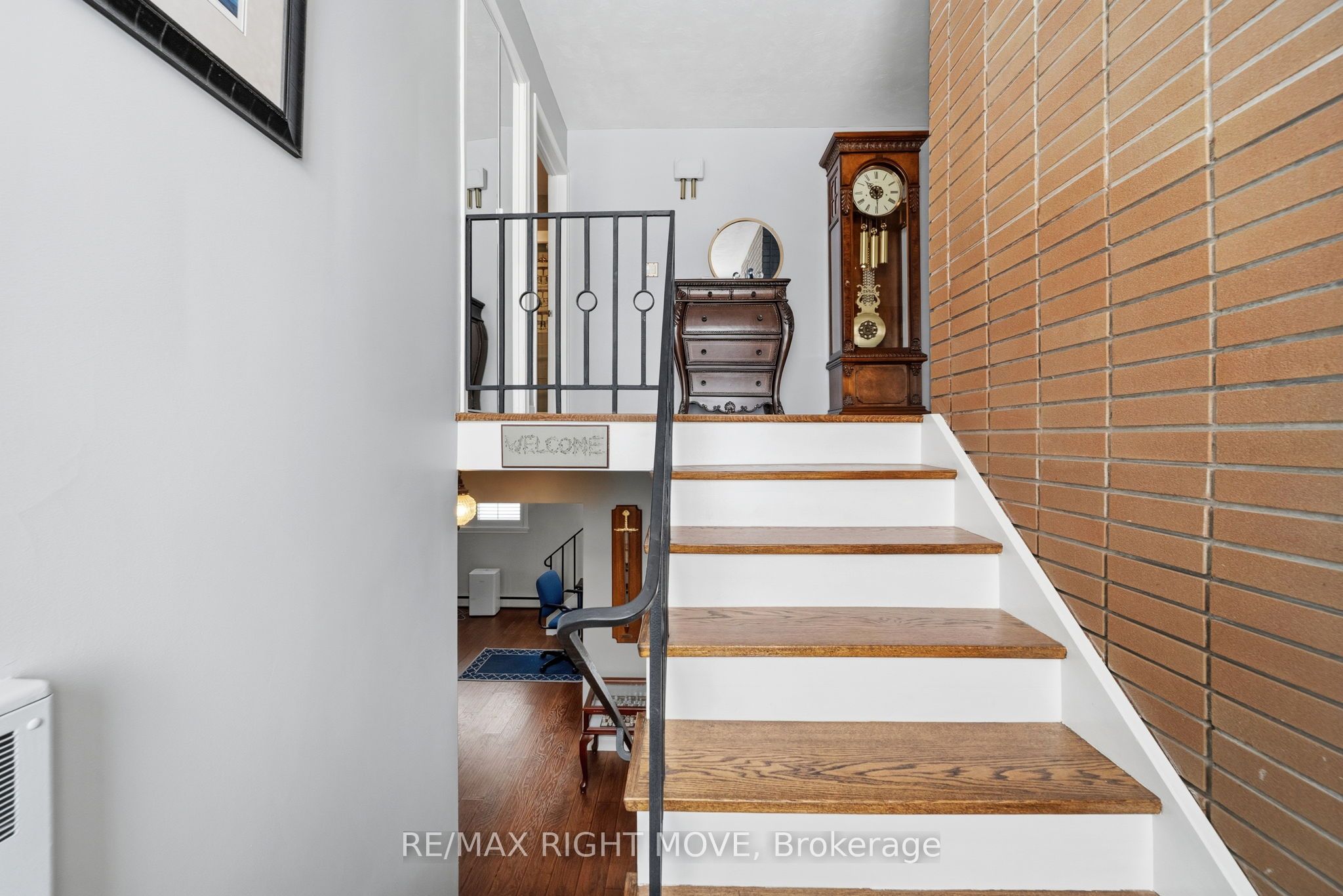 220 Belmoral Drive, Orillia, ON L3V 5R1 photo 2