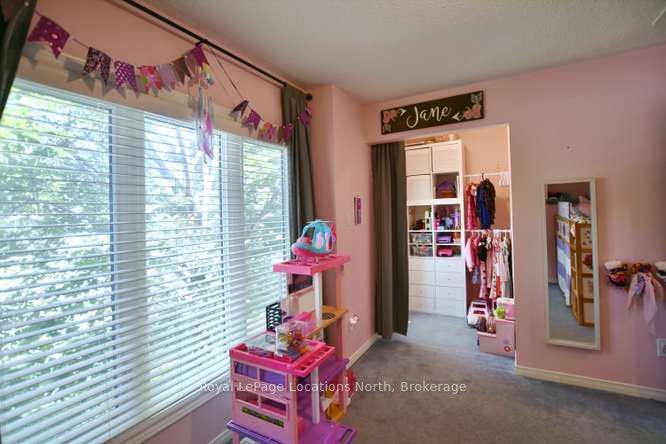 83 Fernbrook Drive, Wasaga Beach, ON L9Z 1G5