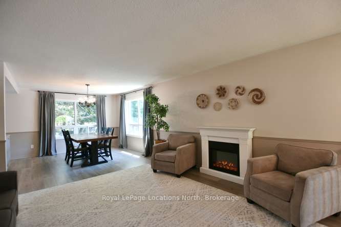 83 Fernbrook Drive, Wasaga Beach, ON L9Z 1G5 photo 4