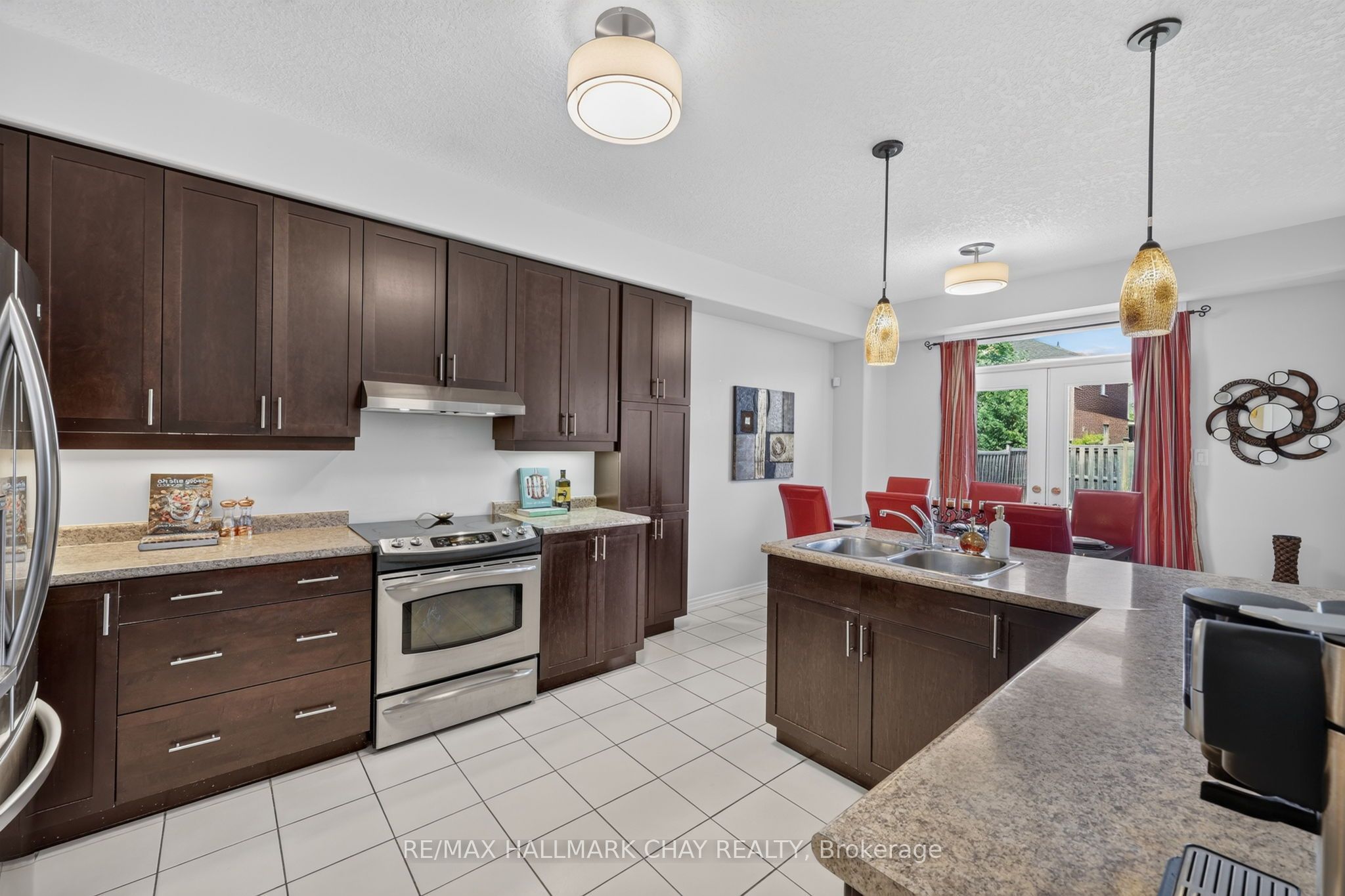 43 Graihawk Drive, Barrie, ON L4N 6G7 photo 2