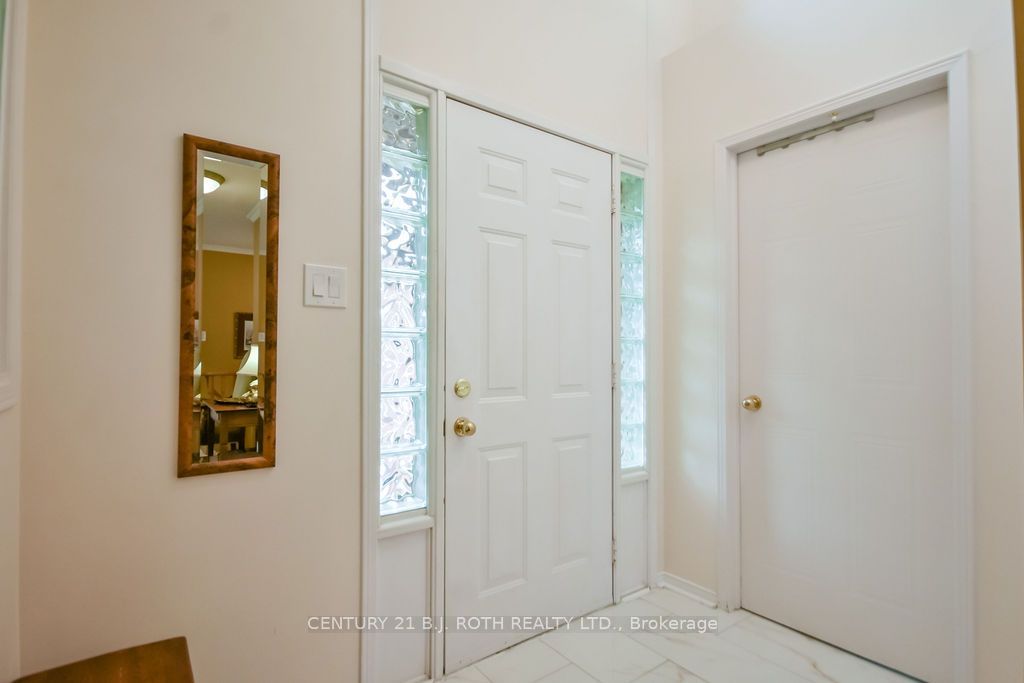 62 Benson Drive, Barrie, ON L4N 7Y2 photo 4
