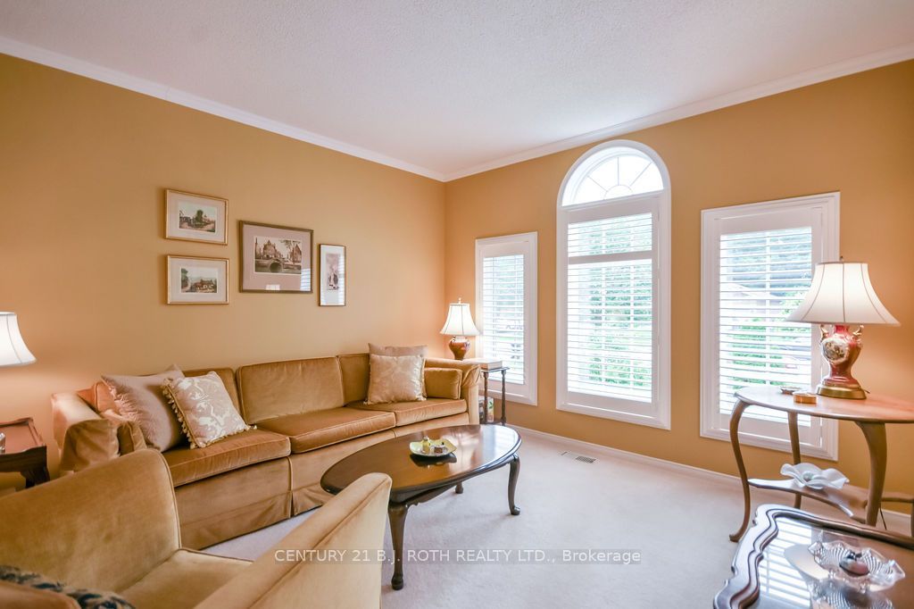 62 Benson Drive, Barrie, ON L4N 7Y2 photo 5