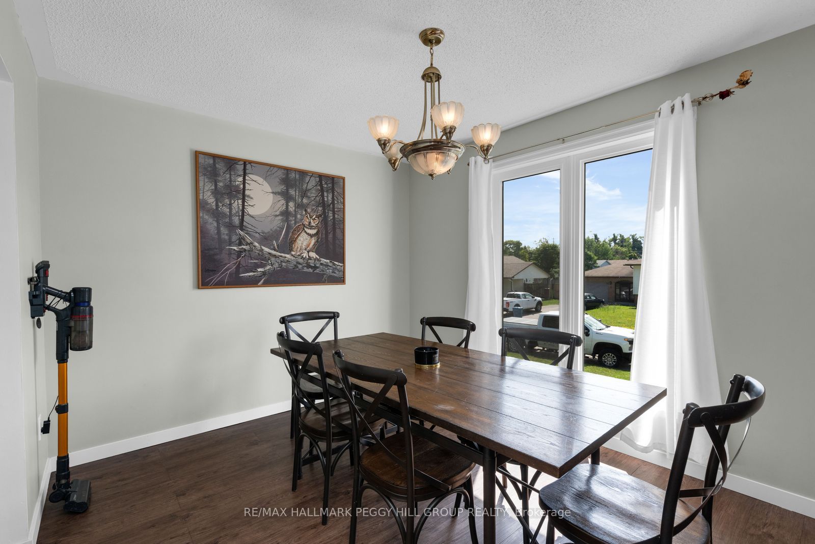 6 Cindy Lee Crescent, Orillia, ON L3V 7P3 photo 3