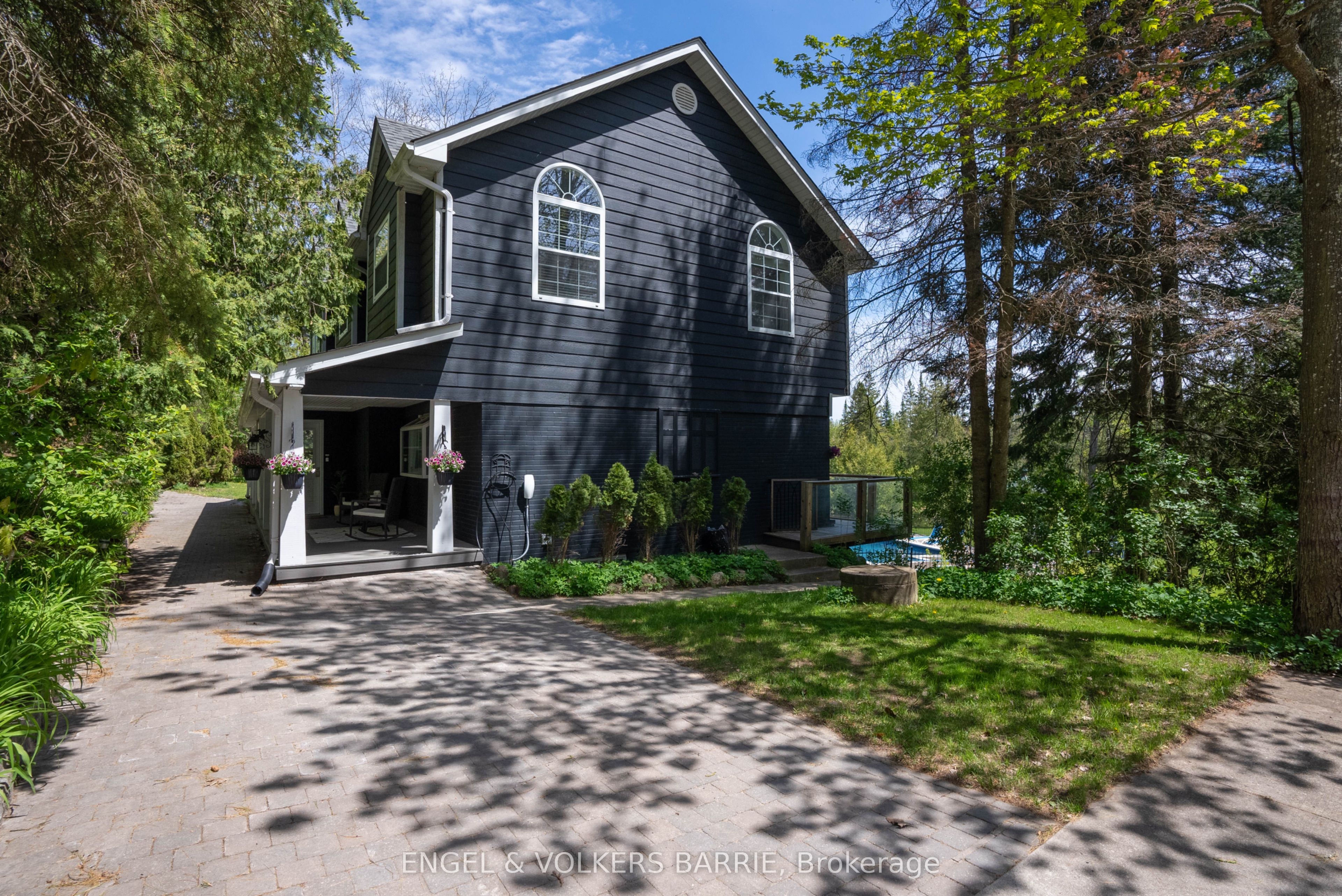 1441 Hendrie Road, Springwater, ON L9X 0Y9 photo 3