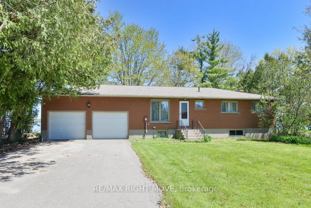 3877 Wood Avenue, Severn, ON L3V 0T9 photo 4