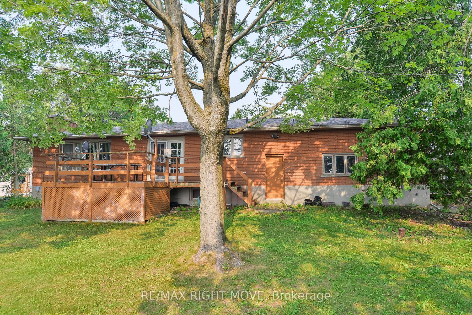 3877 Wood Avenue, Severn, ON L3V 0T9 photo 5