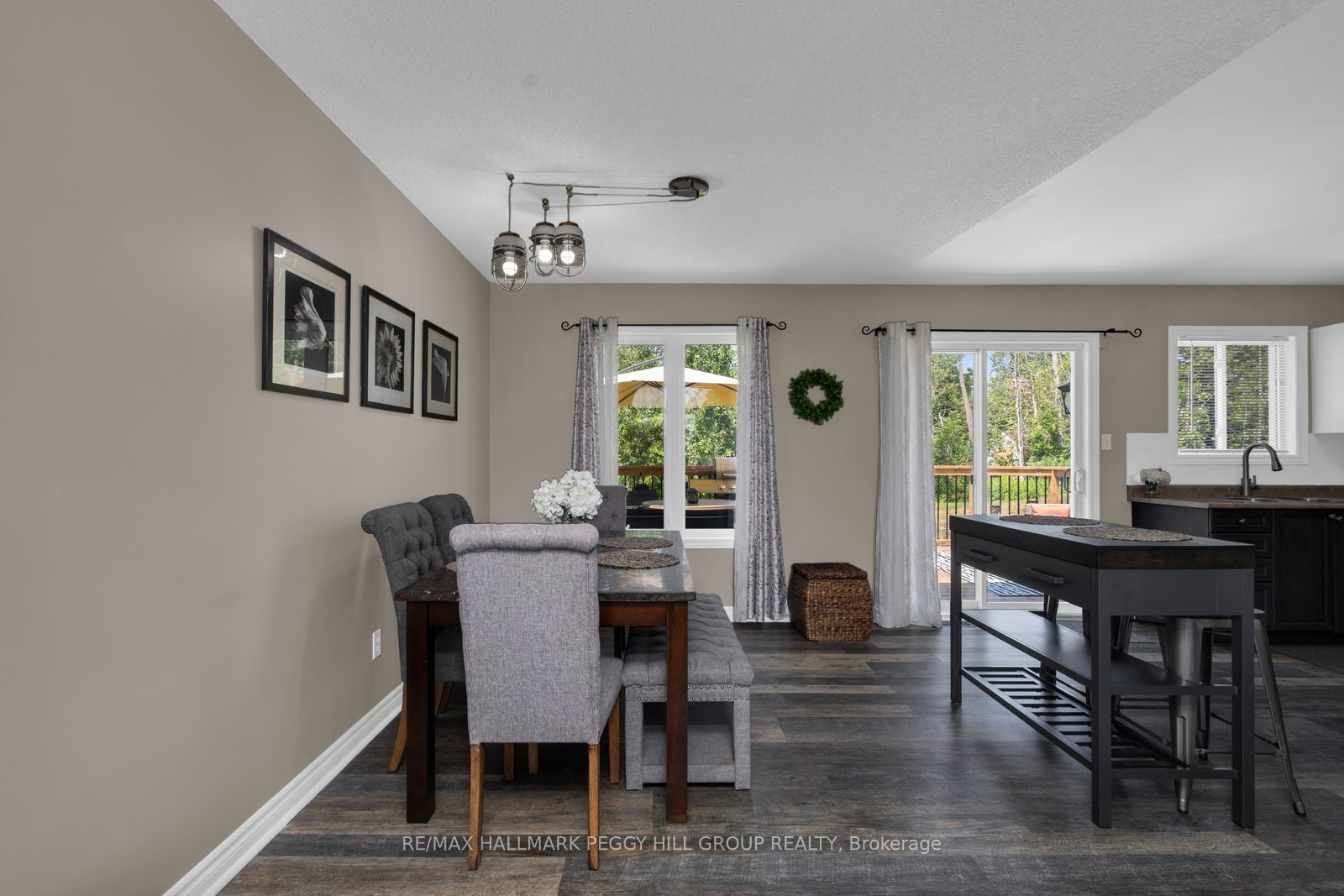 6 Rosemarie Drive, Oro-Medonte, ON L0L 1T0 photo 5
