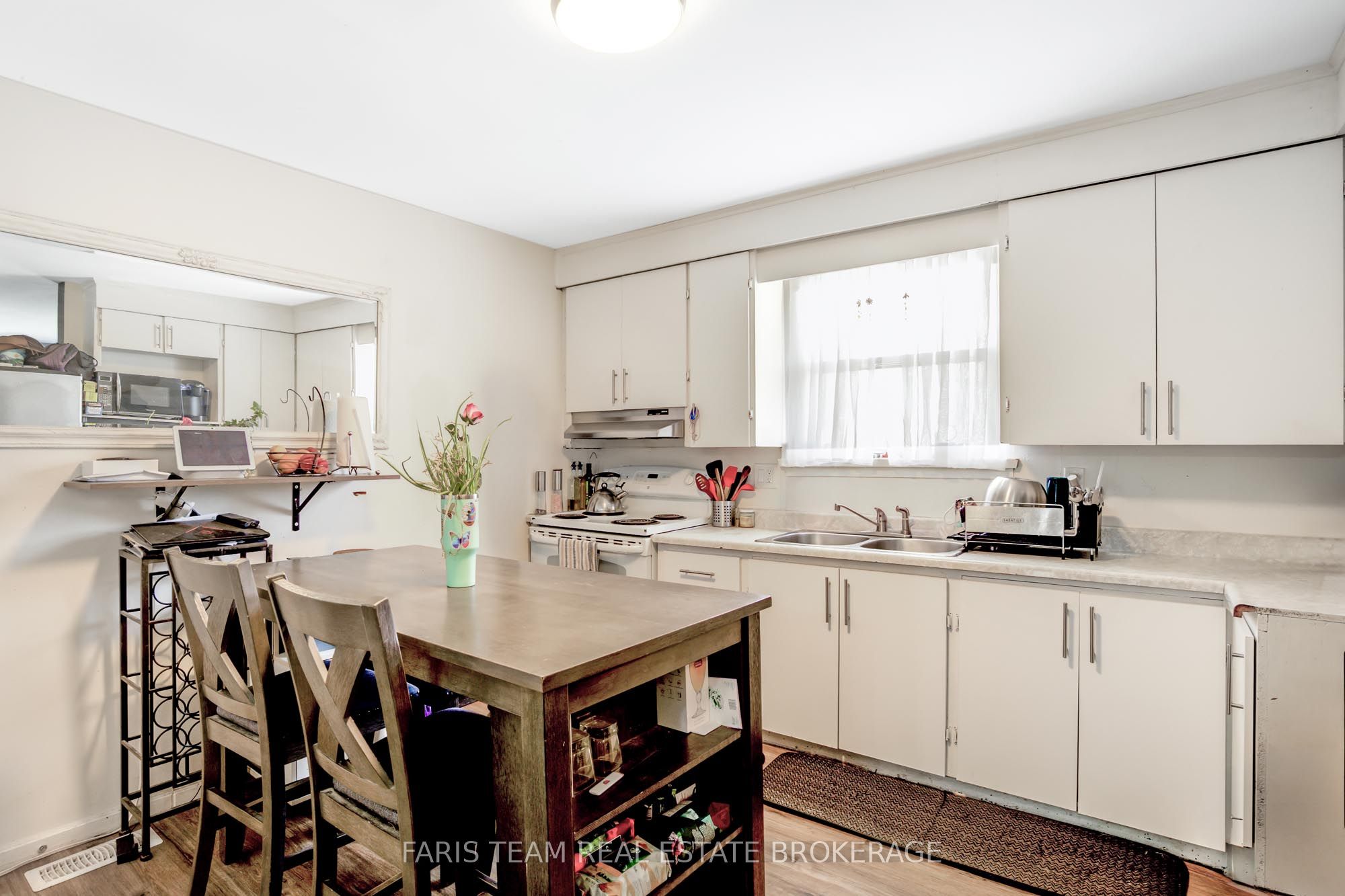 179 John Street, Tay, ON L0K 2A0 photo 4