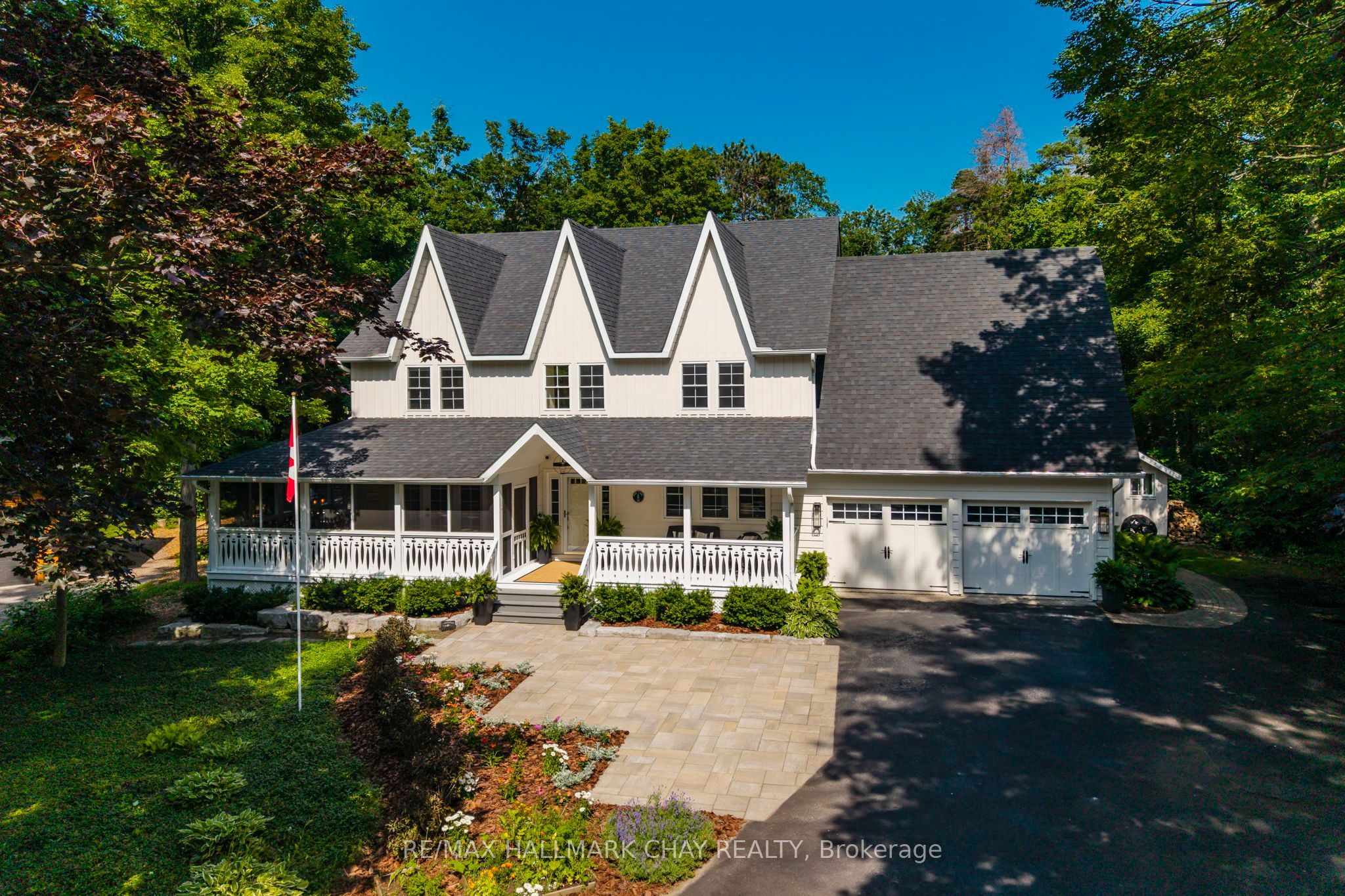 18 Pine Lane, Oro-Medonte, ON L4M 4Y8