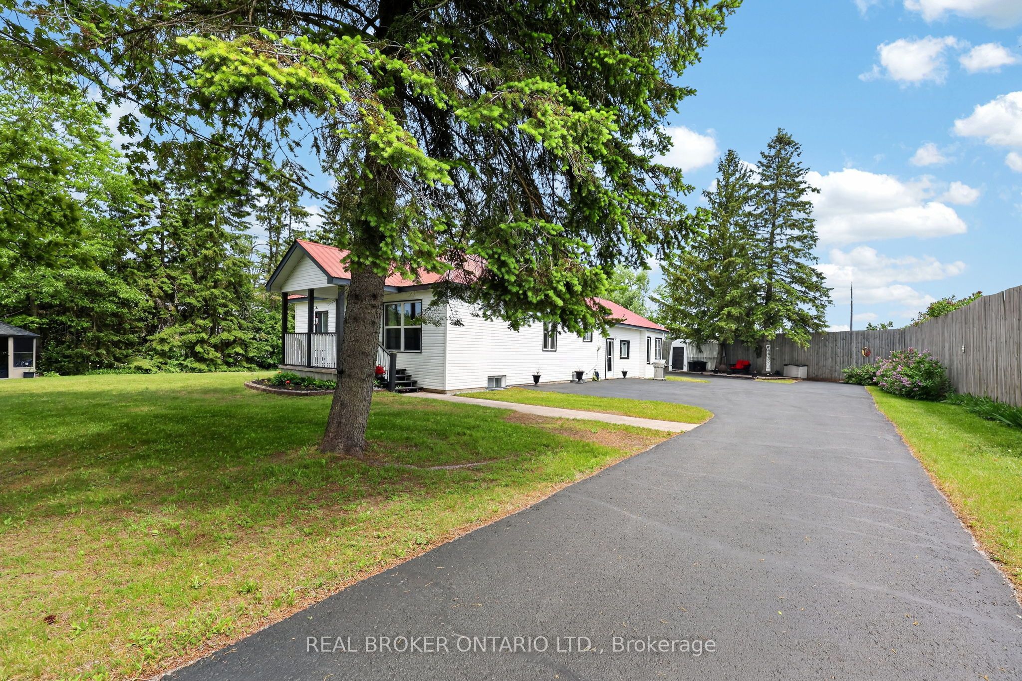 4675 Uhthoff Line, Orillia, ON L3V 6H2 photo 4