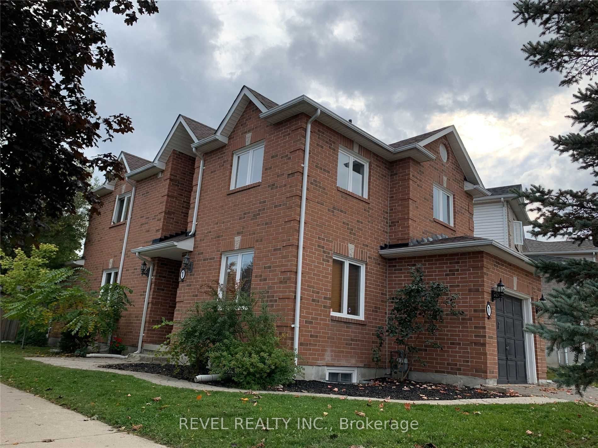1 BATES Court Lower, Barrie, ON L4N 8L9 photo 3