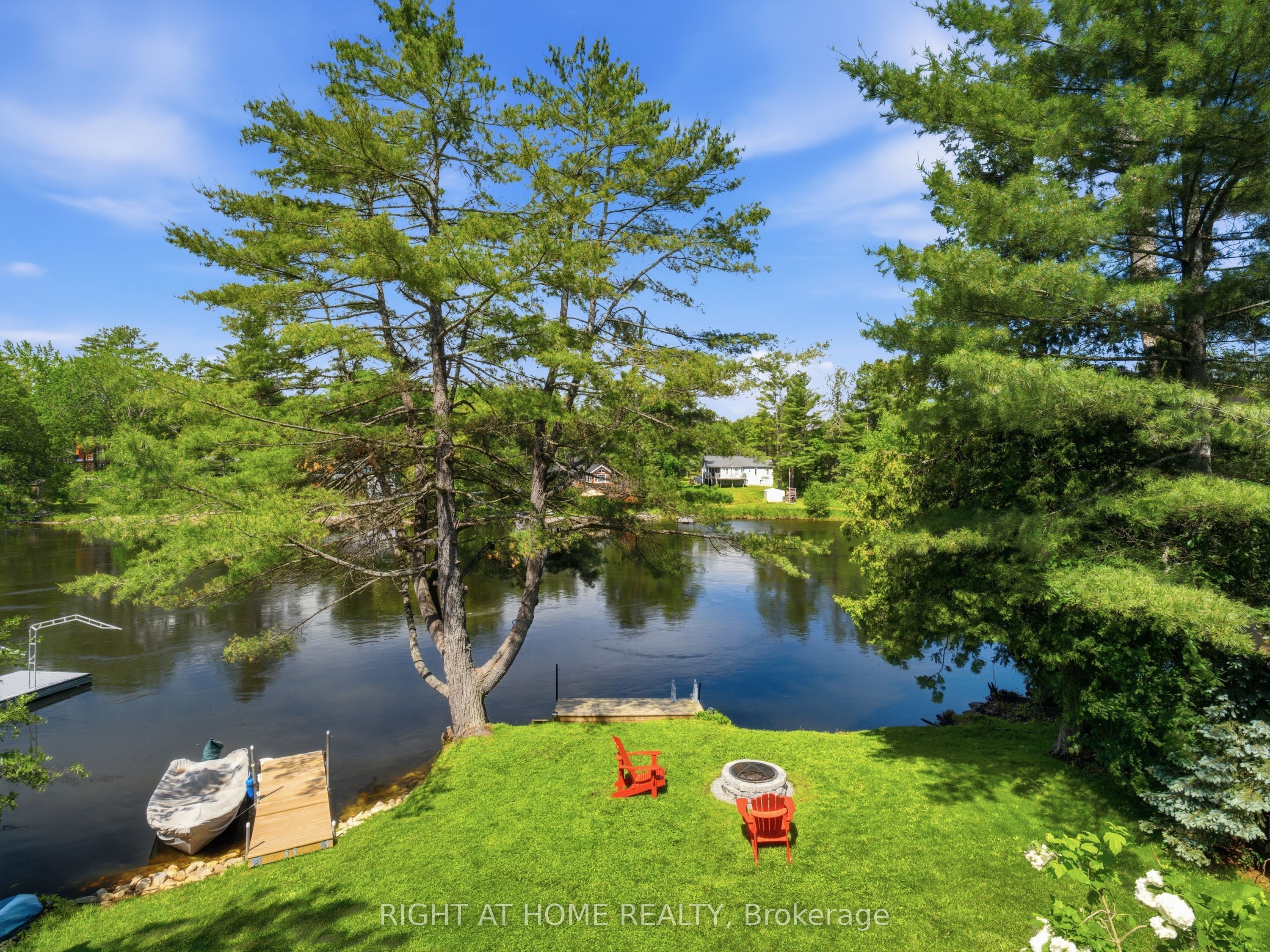 8168 Laidlaw Avenue, Ramara, ON L0K 2B0 photo 3