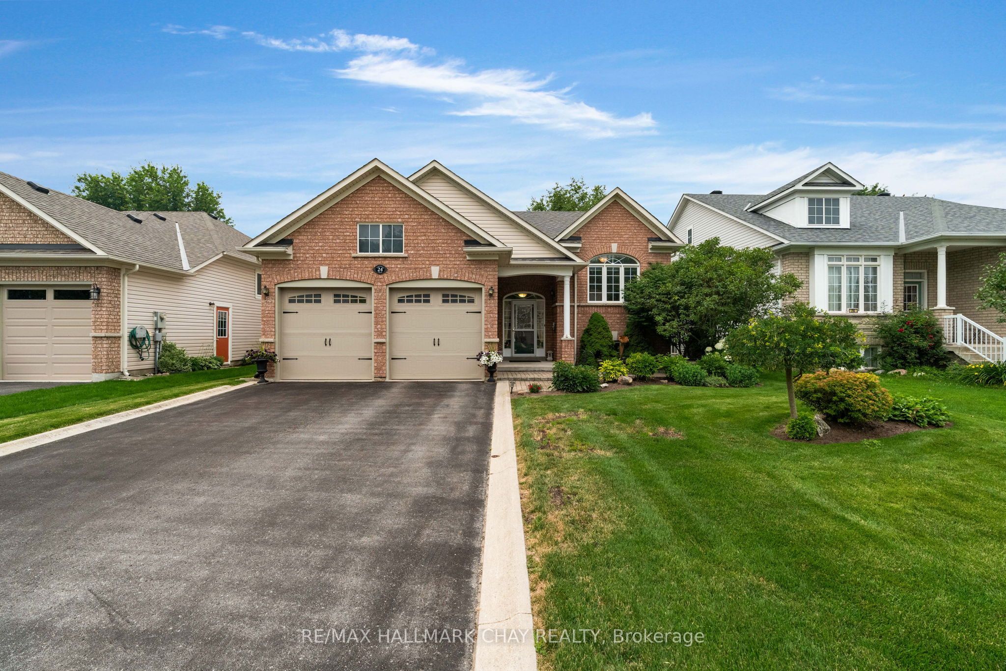 24 Northwood Drive, Wasaga Beach, ON L9Z 3B5