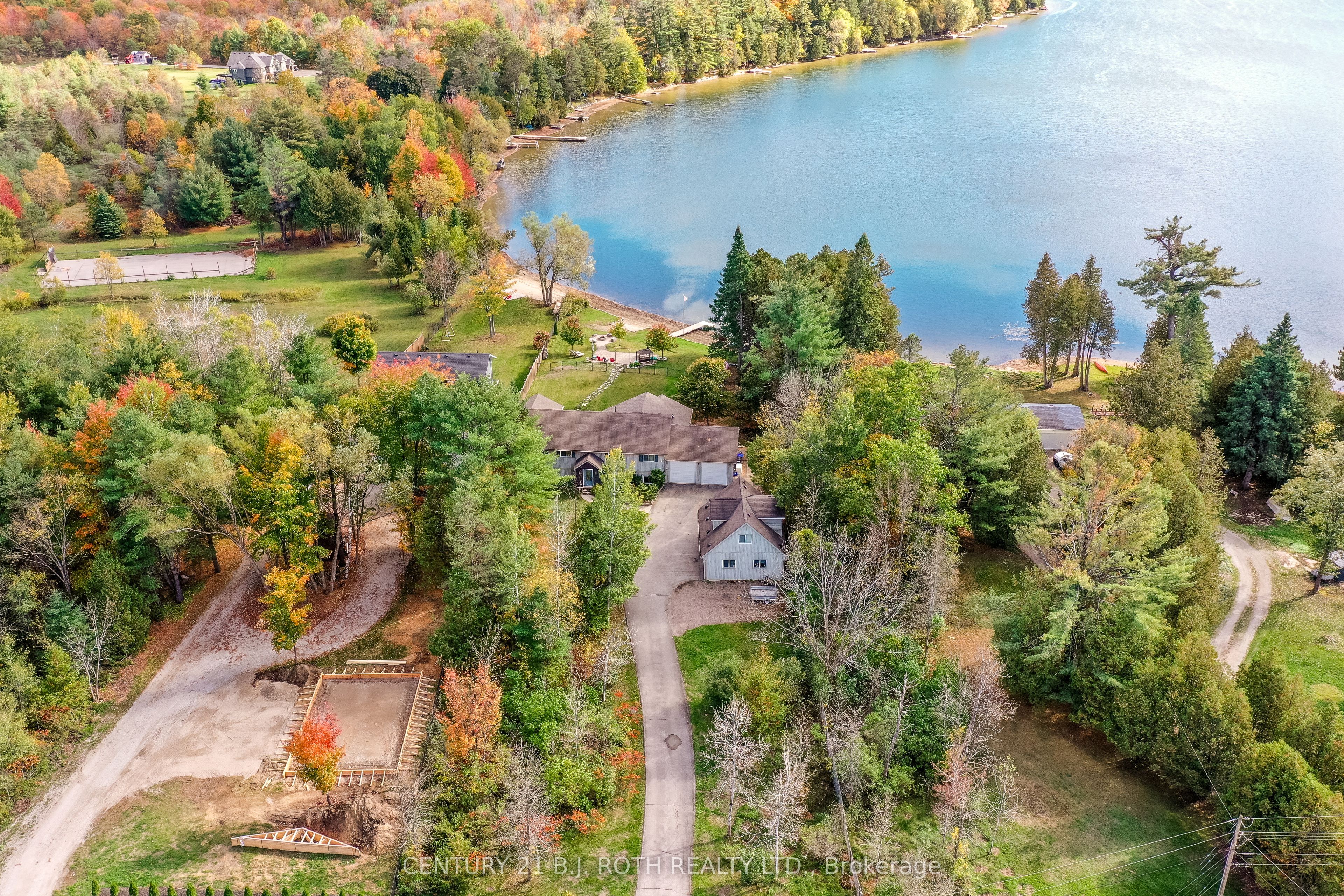 3371 Lake St. George Boulevard, Severn, ON L0K 2B0