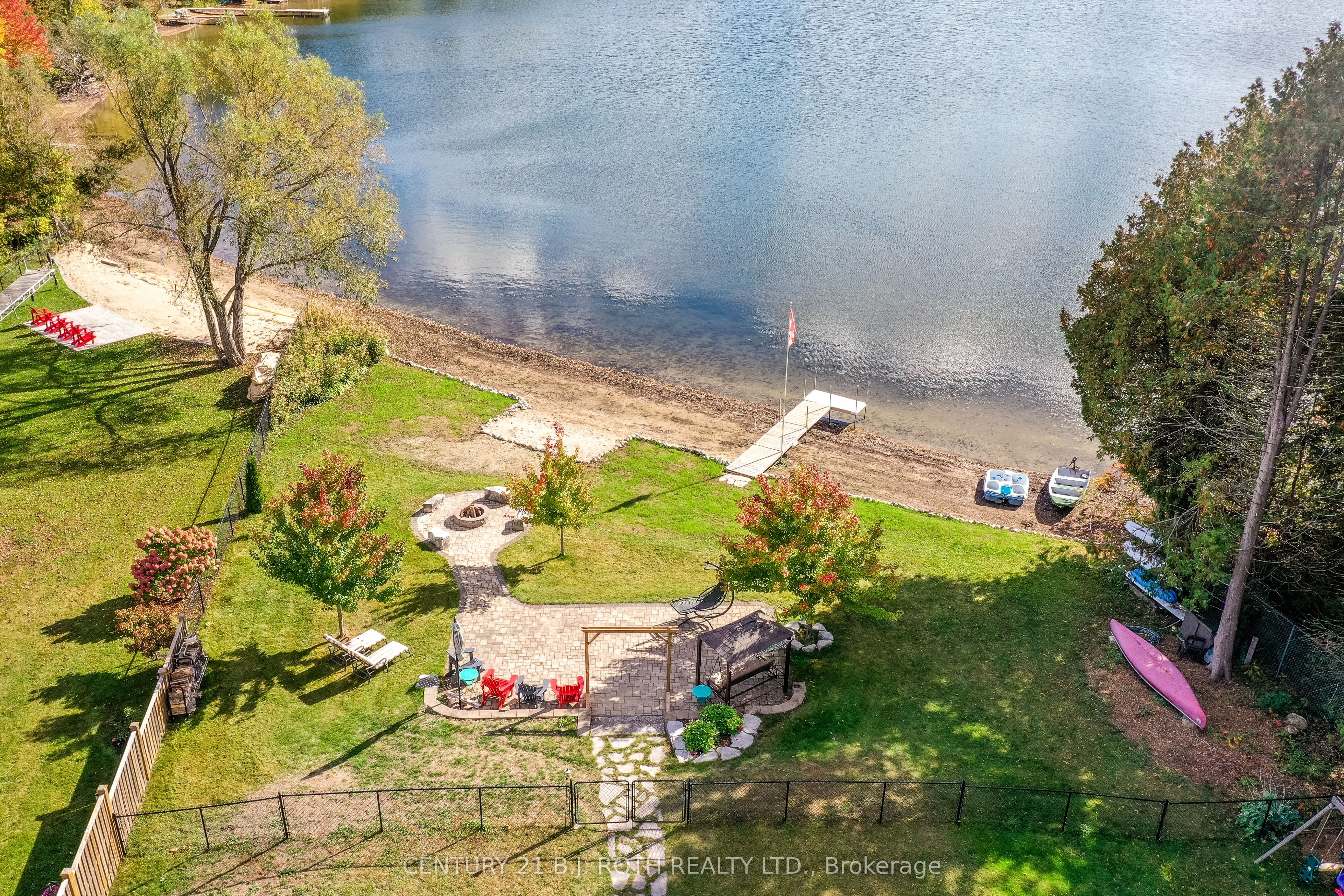 3371 Lake St. George Boulevard, Severn, ON L0K 2B0 photo 2