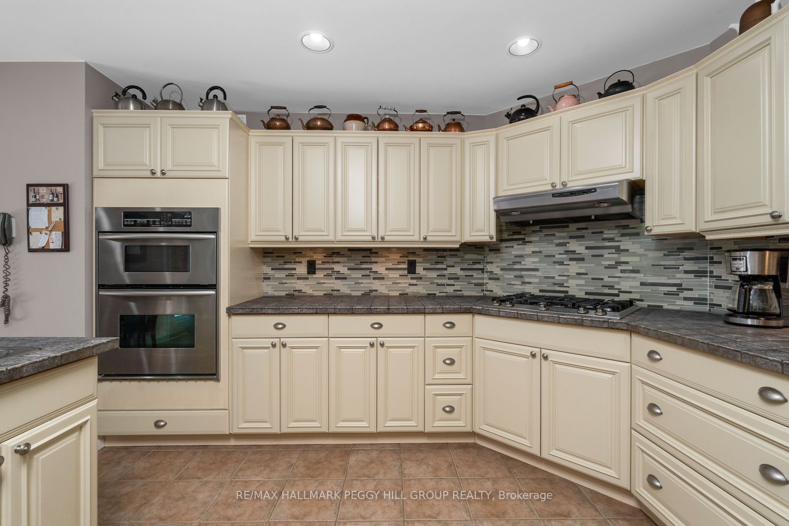 22 O'Donnell Court, Penetanguishene, ON L9M 2A6 photo 5