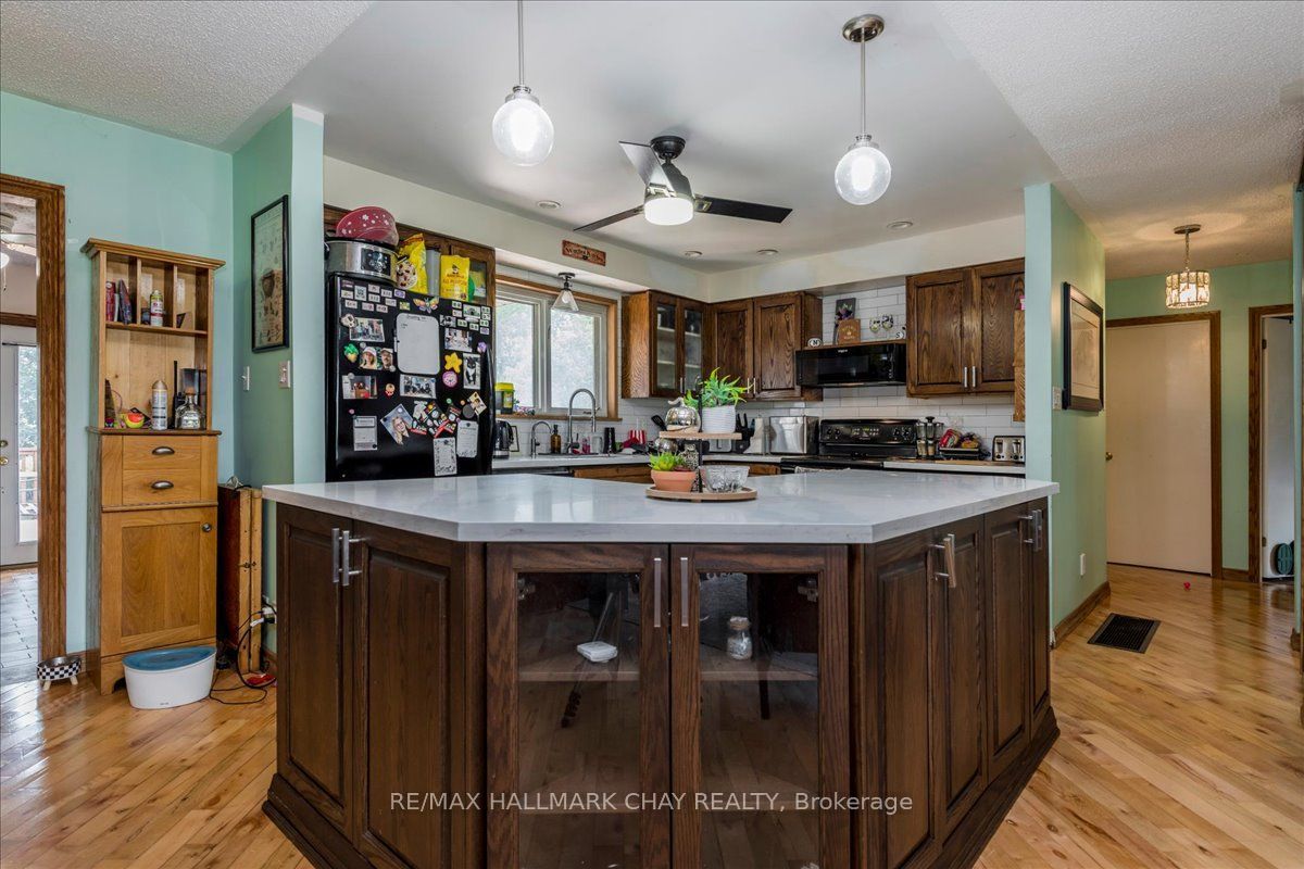 611 Big Bay Point Rd Road, Barrie, ON L4N 3Z9 photo 5