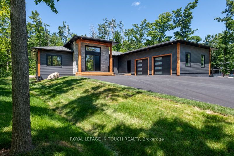 57 Alpine Drive, Oro-Medonte, ON L0K 1N0 photo 2