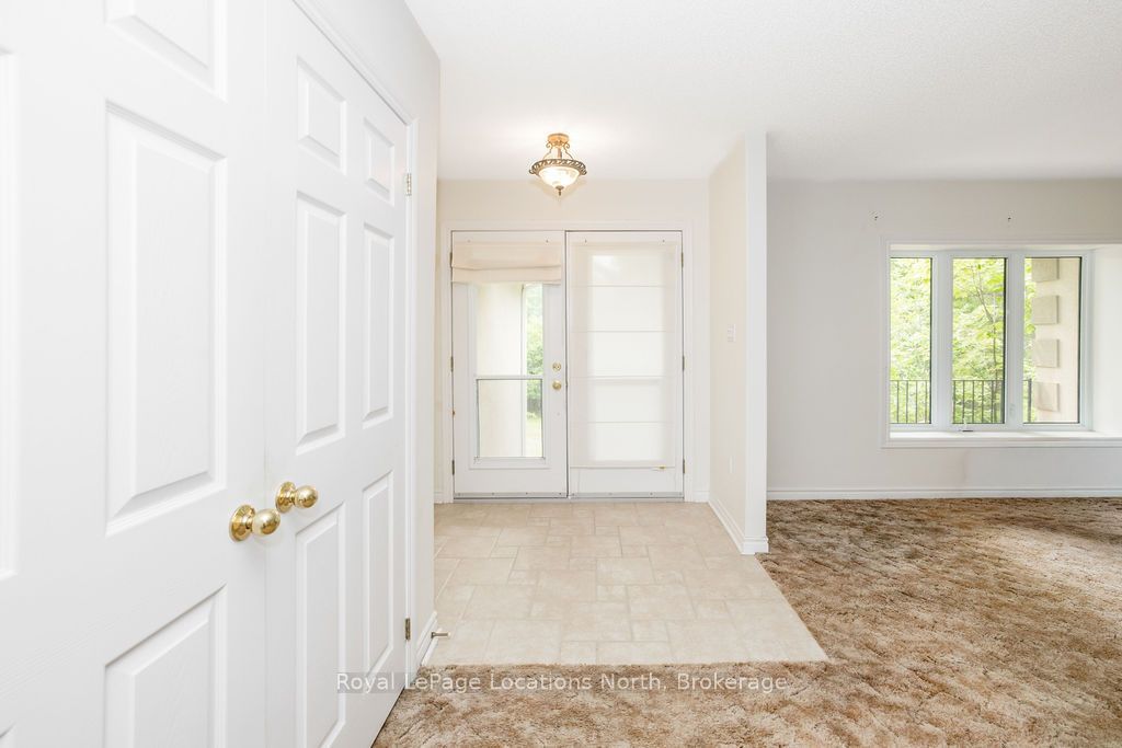 128 Spruce Street, Tiny, ON L0L 1P1 photo 2