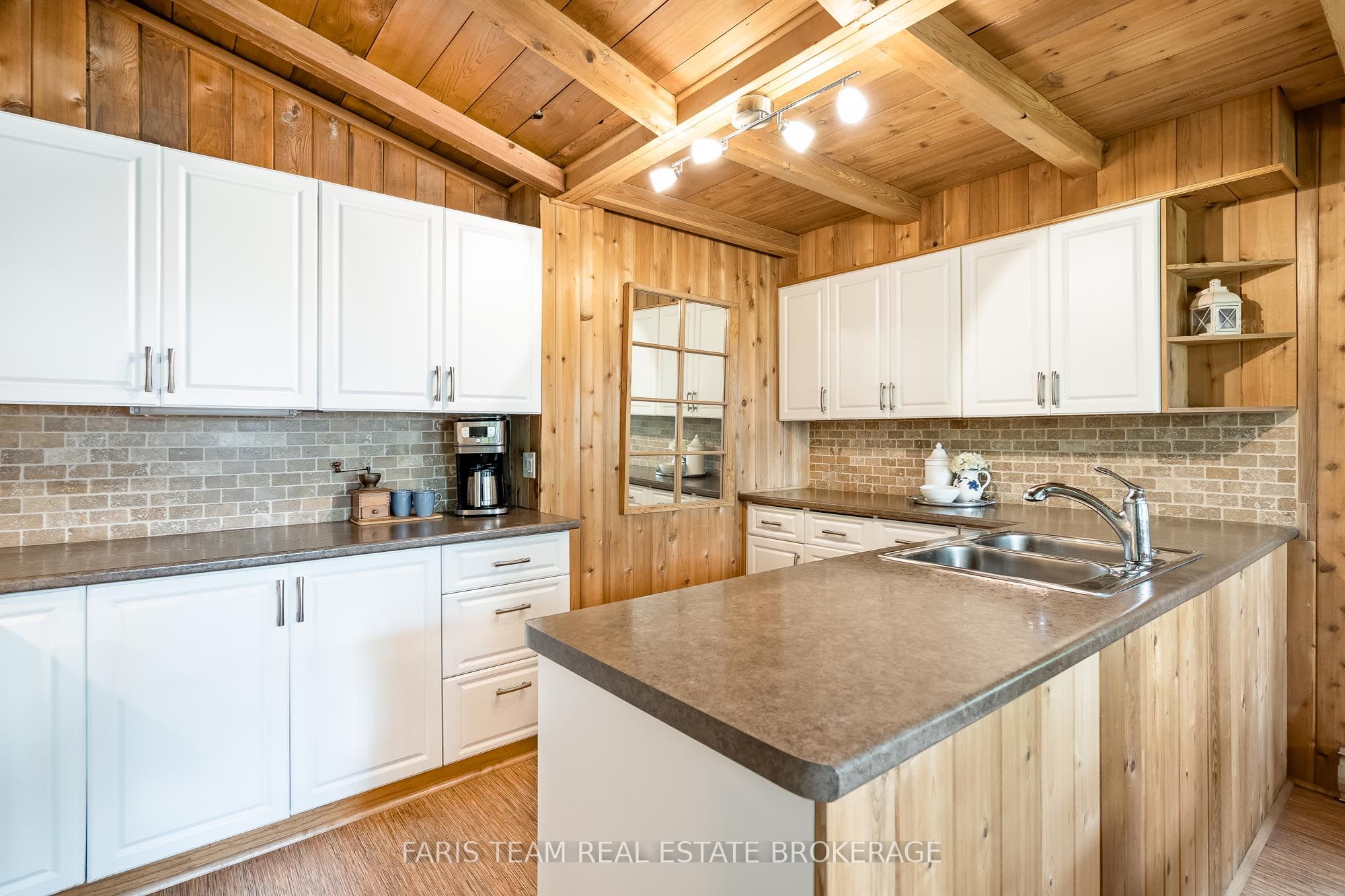 21 East Beach Road, Tiny, ON L9M 0M6 photo 5