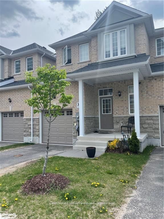 36 Farwell Avenue, Wasaga Beach, ON L9Z 0H3