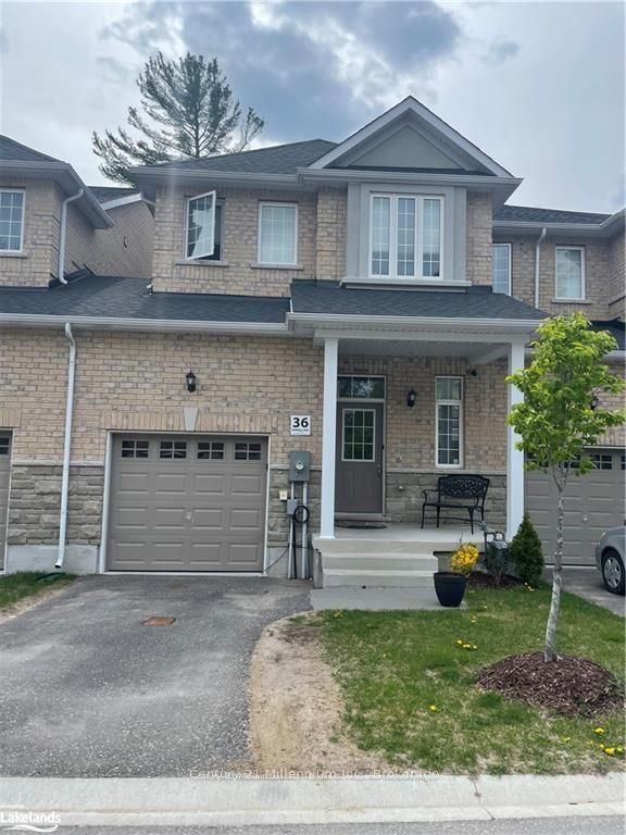36 Farwell Avenue, Wasaga Beach, ON L9Z 0H3 photo 2