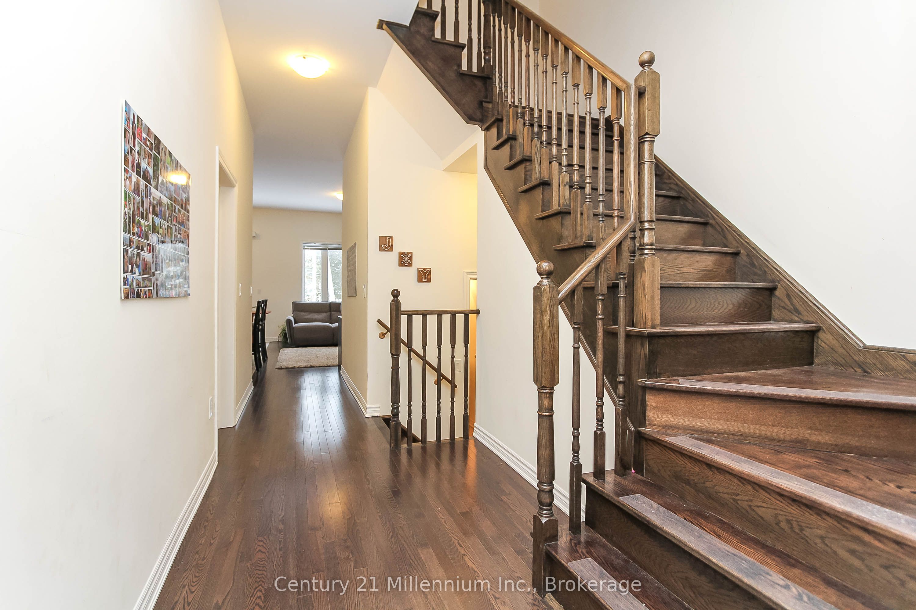 36 Farwell Avenue, Wasaga Beach, ON L9Z 0H3 photo 3