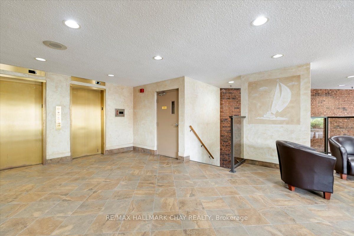 181 Collier Street 202, Barrie, ON L4M 5L6 photo 5