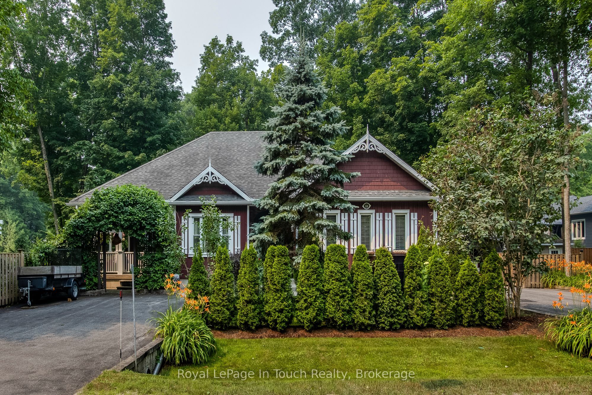 110 Rue Jules Leger Road, Tiny, ON L9M 1R3