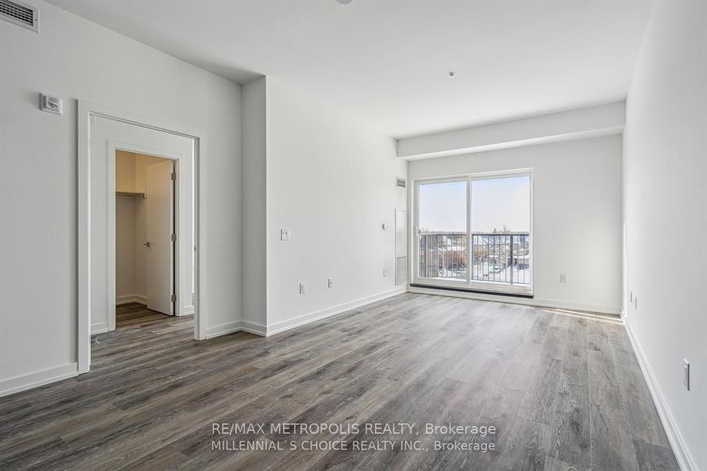 430 Essa Road 422, Barrie, ON L9J 0M1 photo 4