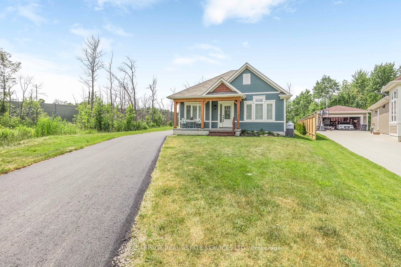 74 Robert Street S, Wasaga Beach, ON L9Z 2Y2 photo 3