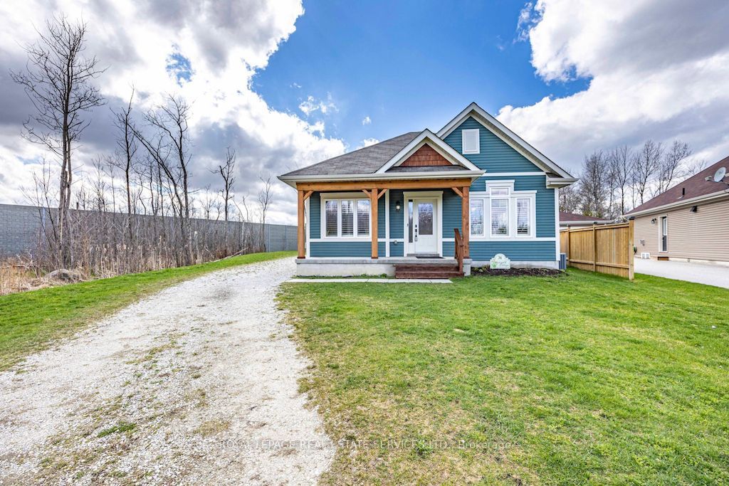 74 Robert Street S, Wasaga Beach, ON L9Z 2Y2 photo 4