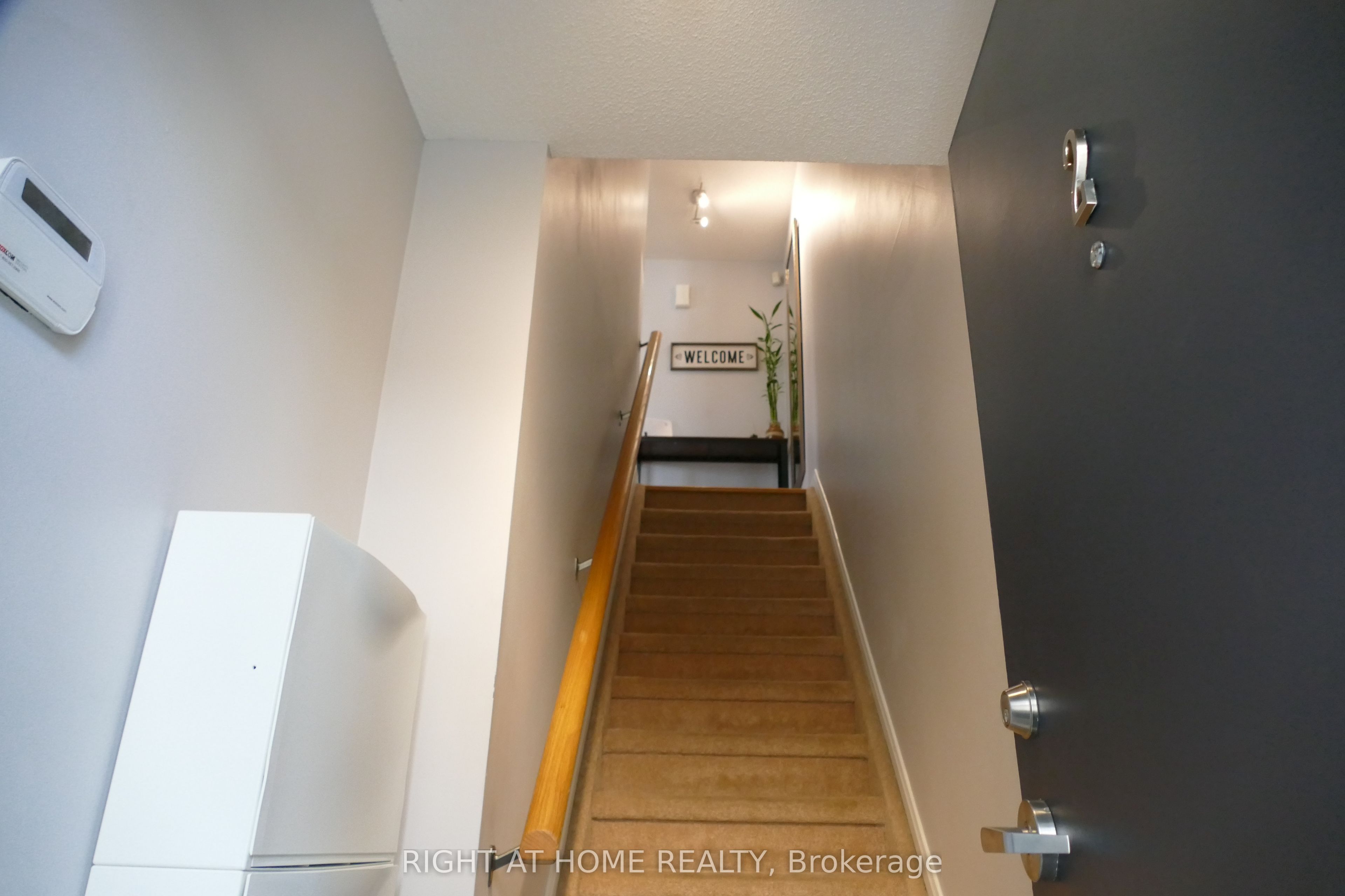 17 Cheltenham Road 2, Barrie, ON L4M 0E7 photo 5