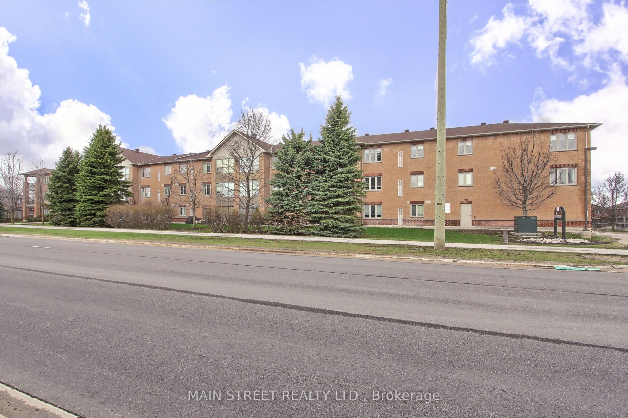 500 Mapleview Drive W 305, Barrie, ON L4N 6C3 photo 5