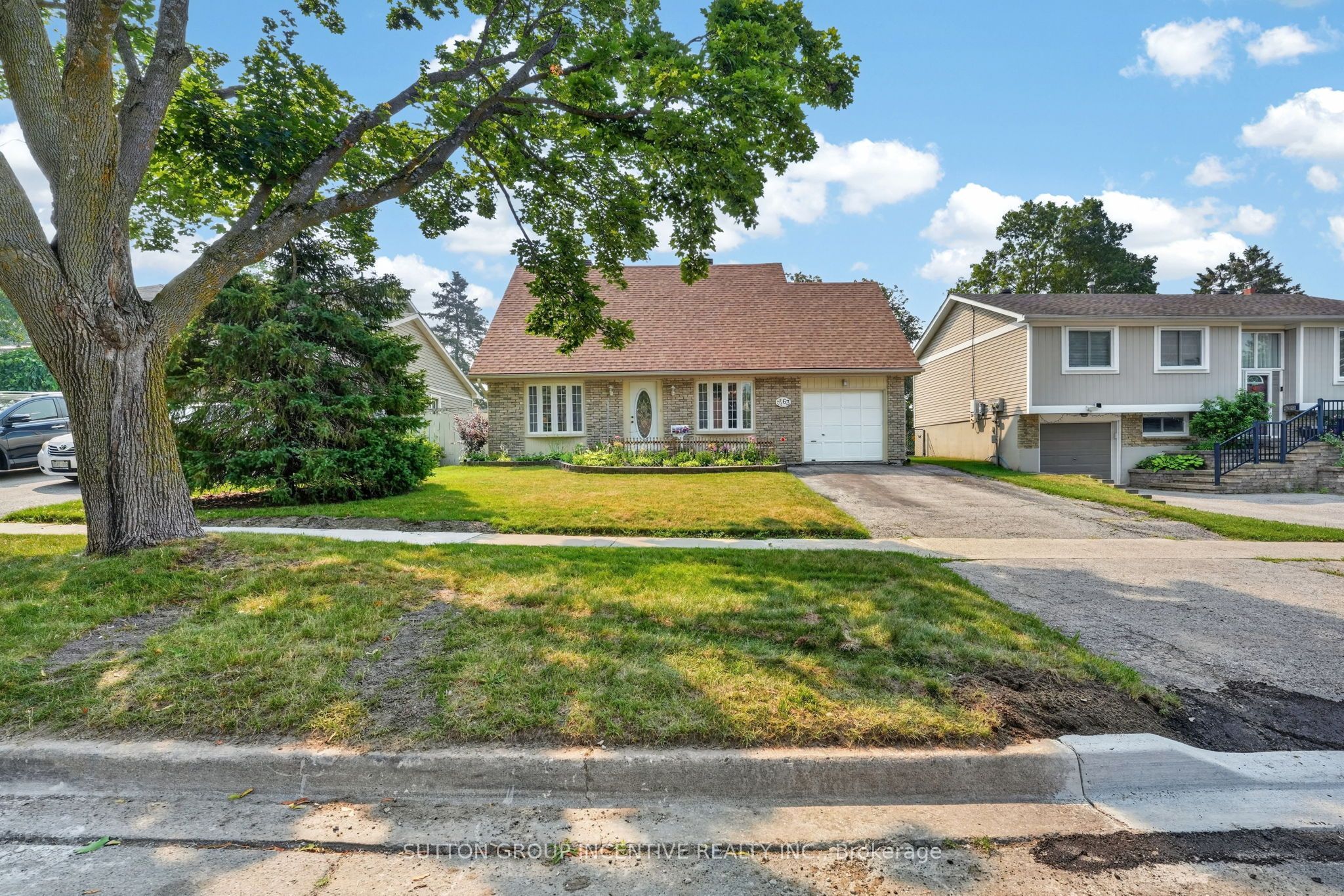 63 Heather Street, Barrie, ON L4N 4M9