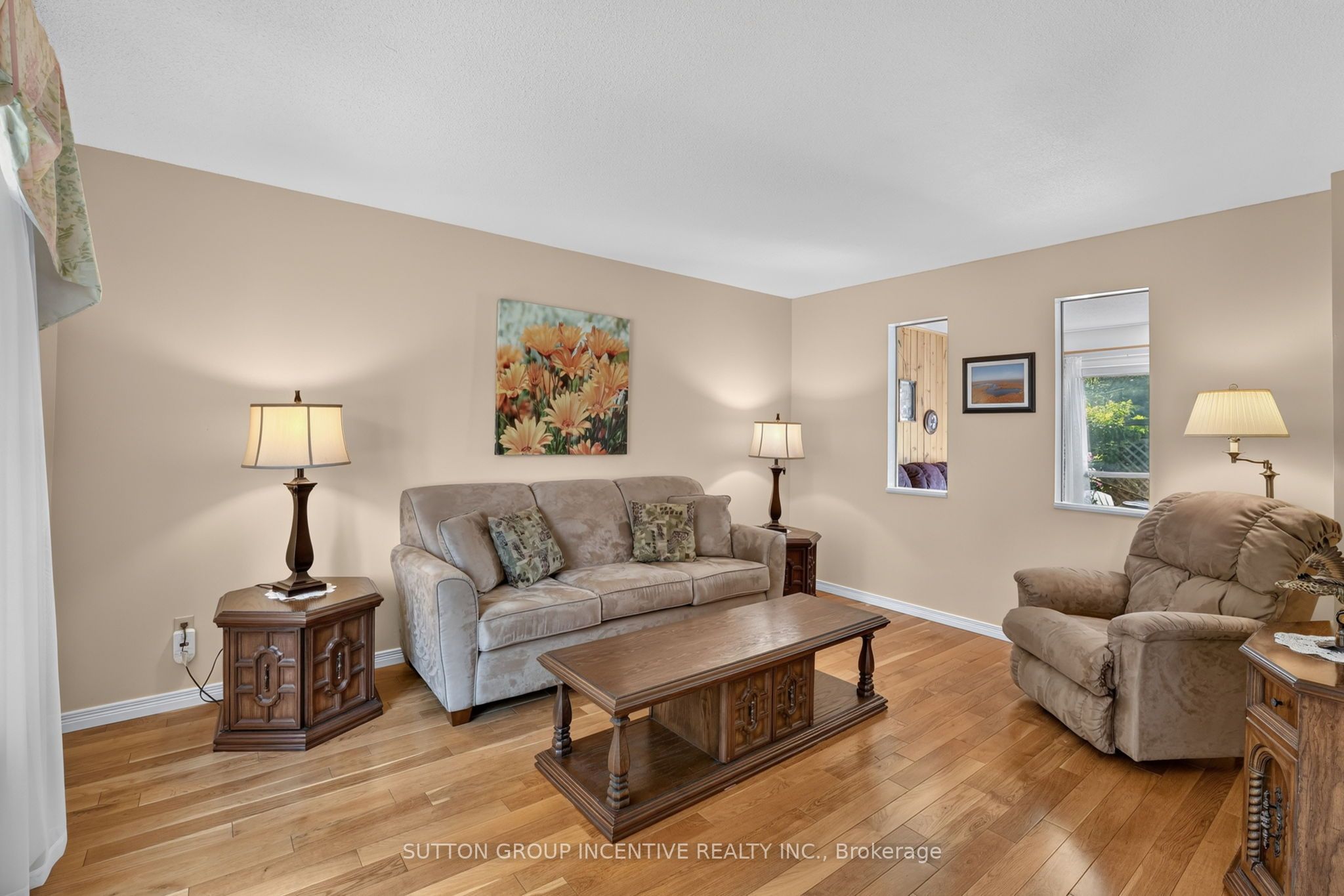63 Heather Street, Barrie, ON L4N 4M9 photo 4