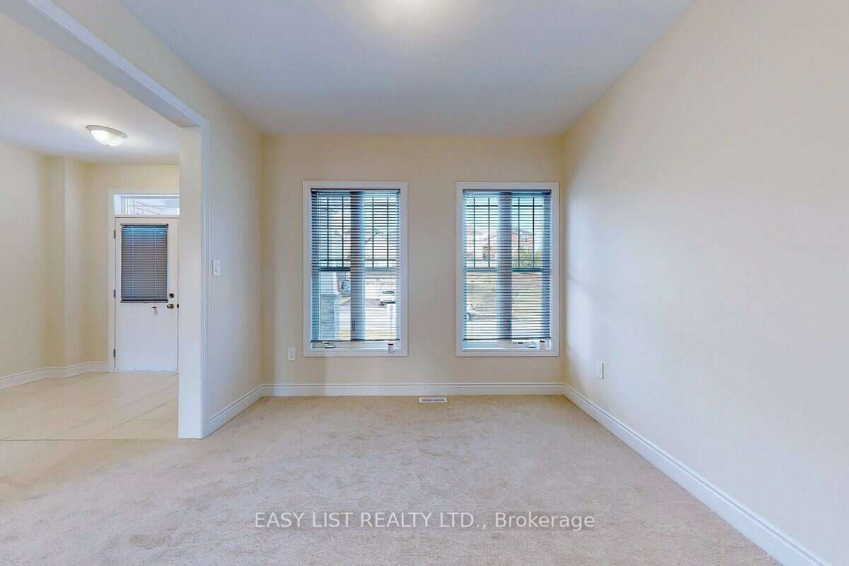 3149 Monarch Drive, Orillia, ON L3V 7X1 photo 2