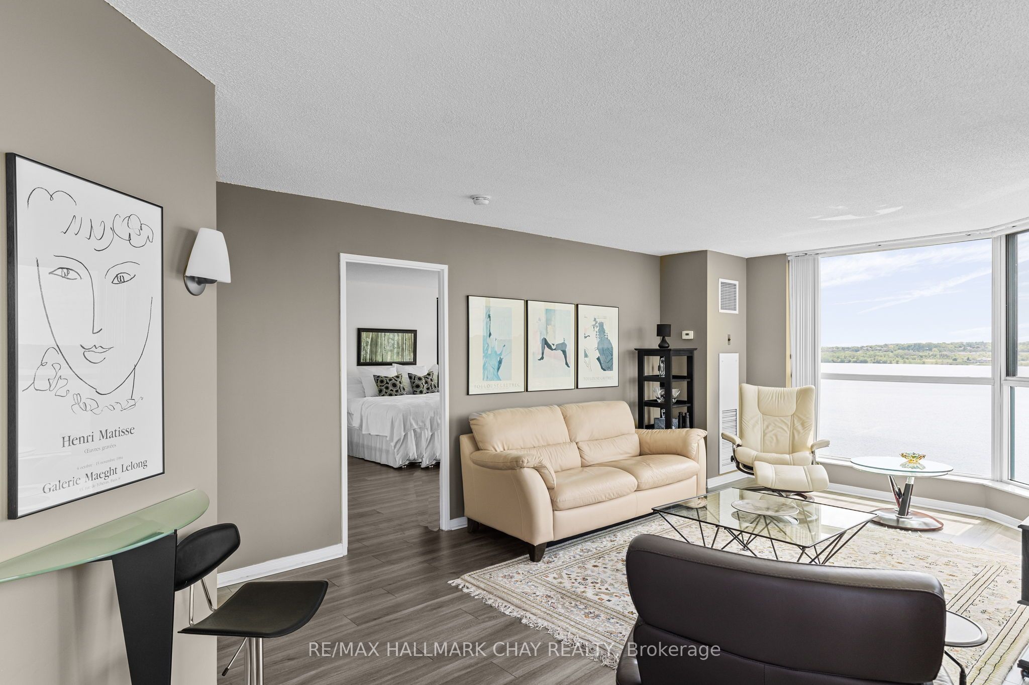 140 Dunlop Street E 906, Barrie, ON L4M 6H9 photo 3