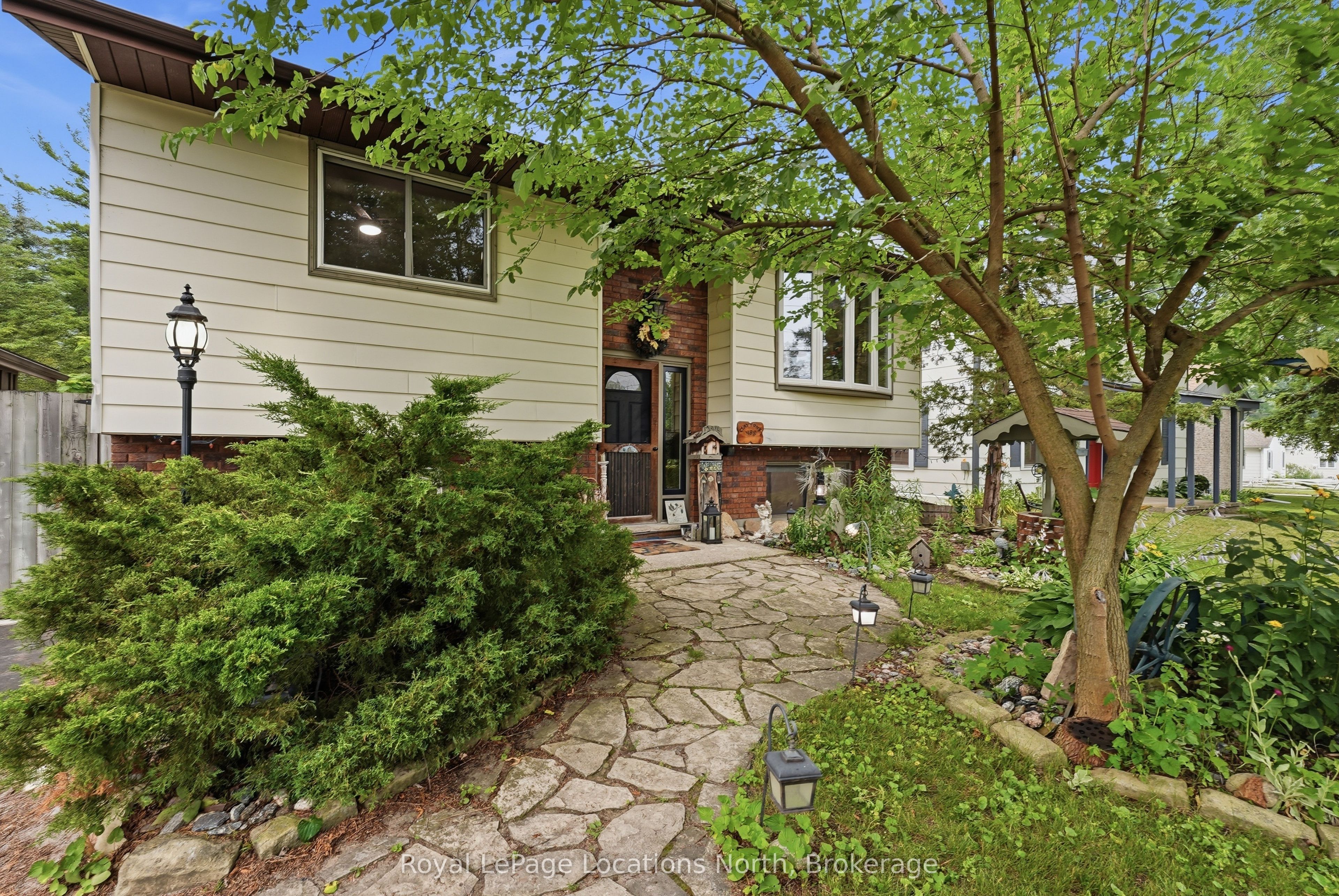488 Maple Street, Collingwood, ON L9Y 2S5 photo 3