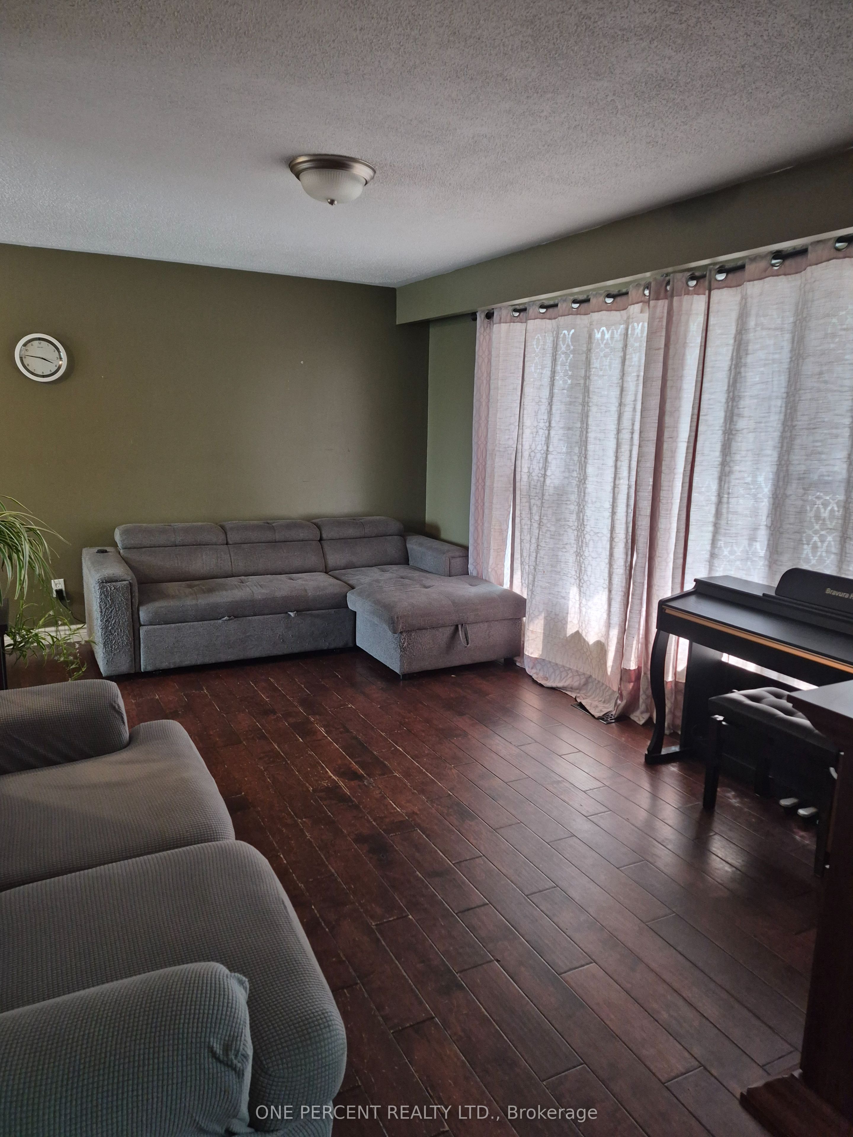 23 Finlay Mill Road, Springwater, ON L9X 0N9 photo 4