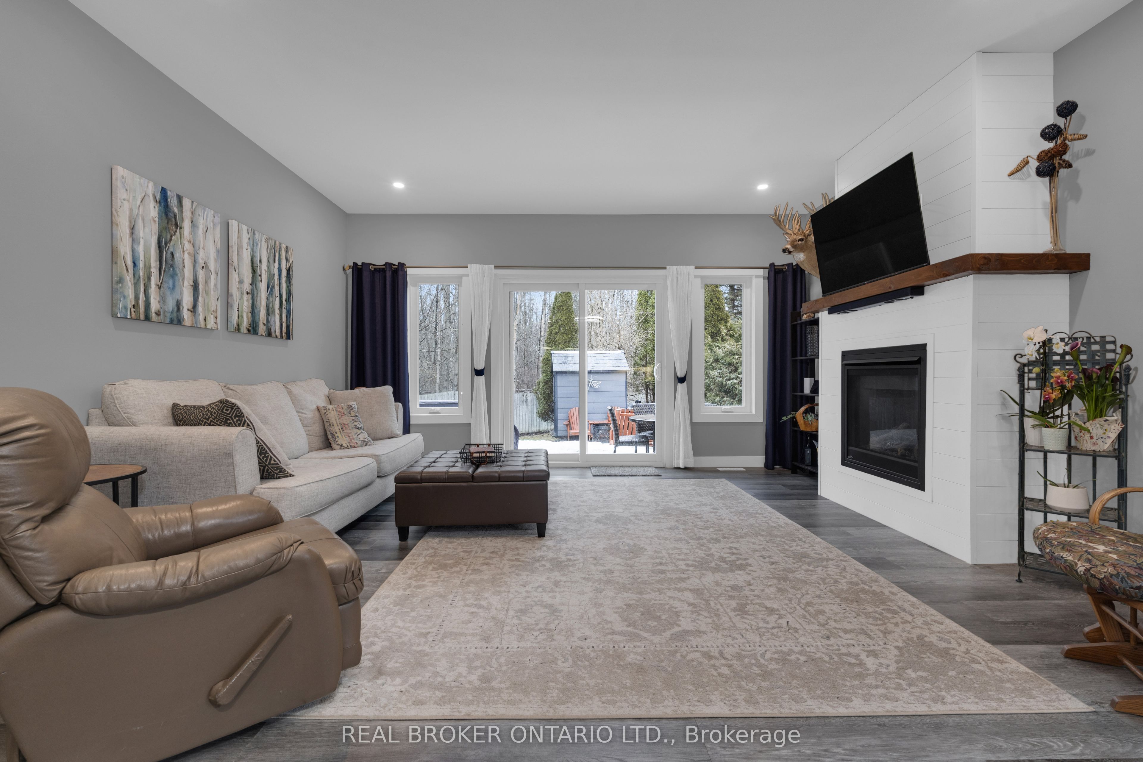 46 Brick Pond Road, Severn, ON L0K 1E0 photo 4