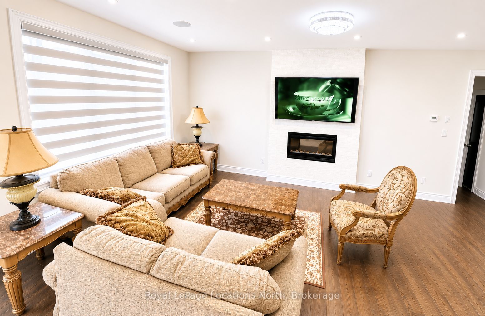 316 Ramblewood Drive, Wasaga Beach, ON L9Z 1R5 photo 3