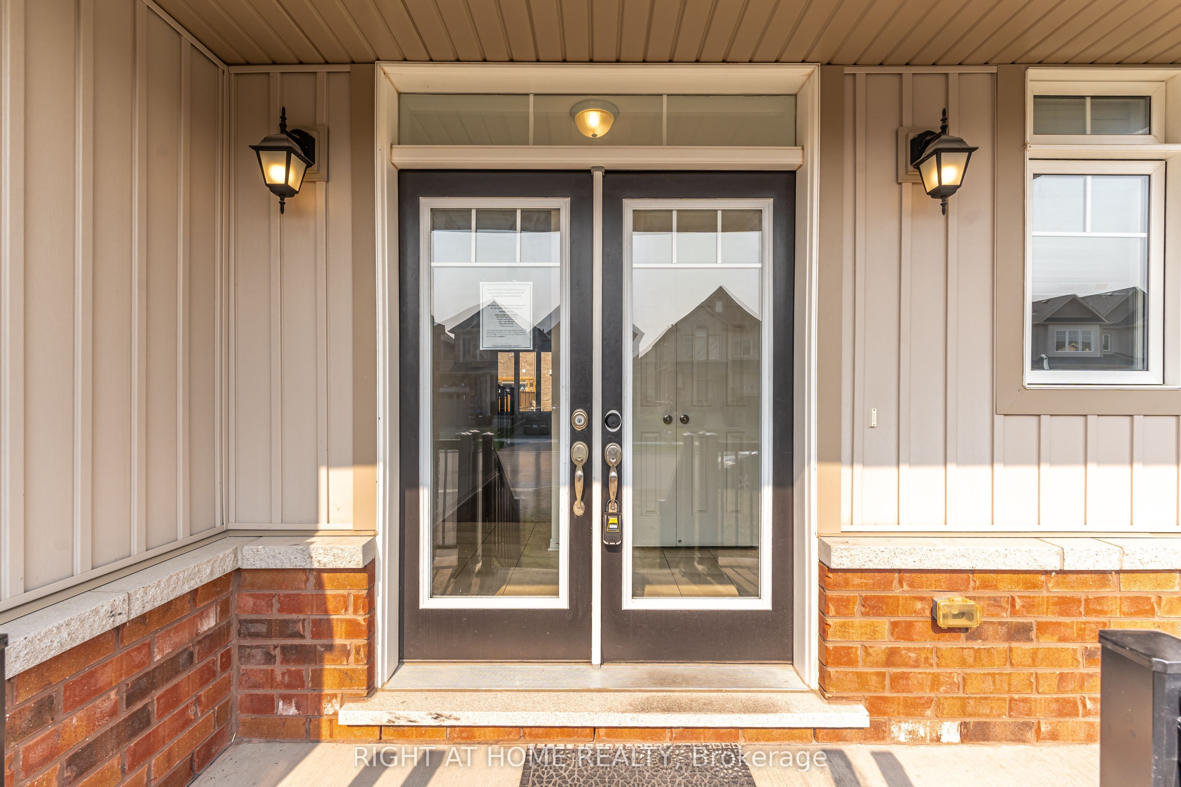 9 BAILEY Street, Collingwood, ON L9Y 3Y7 photo 4