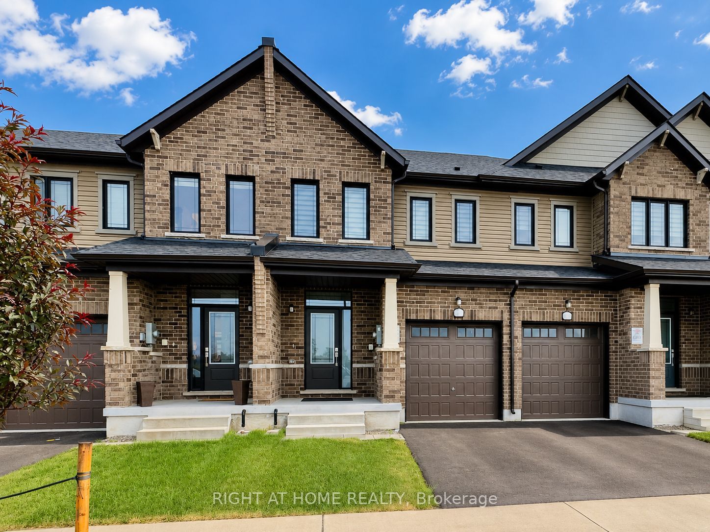 67 Milady Crescent, Barrie, ON L9J 0X2 photo 2